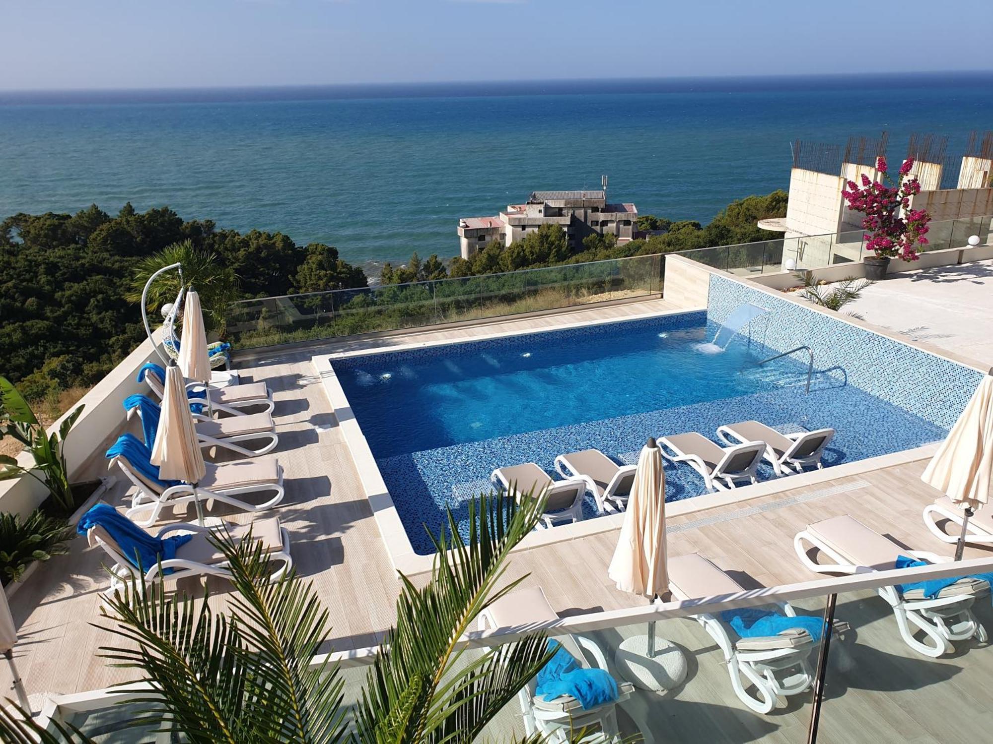 Apartments D'Hermes Ulcinj Luaran gambar